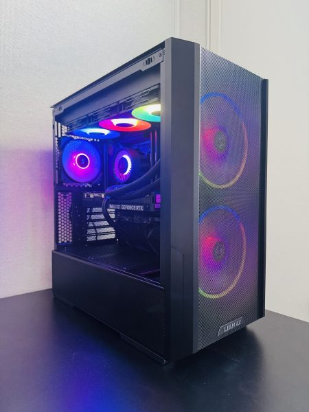 Game PC RTX 5080 Ryzen 7 9800X3D 48GB DDR5